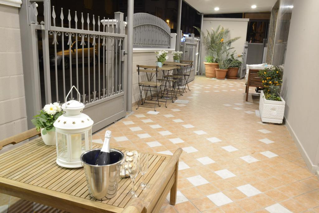 Mediterranea Sea House Montesilvano Marina Eksteriør billede