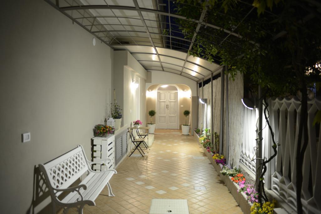 Mediterranea Sea House Montesilvano Marina Eksteriør billede